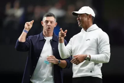 Rory McIlroy undergo an extensive attack IMG 3471