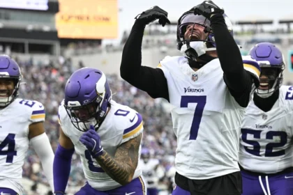 Vikings bring back Byron Murphy Jr. on 3-year contract TAMINATED IMG 5812